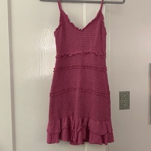 Olivaceous magenta stretchy ruffle dress size small